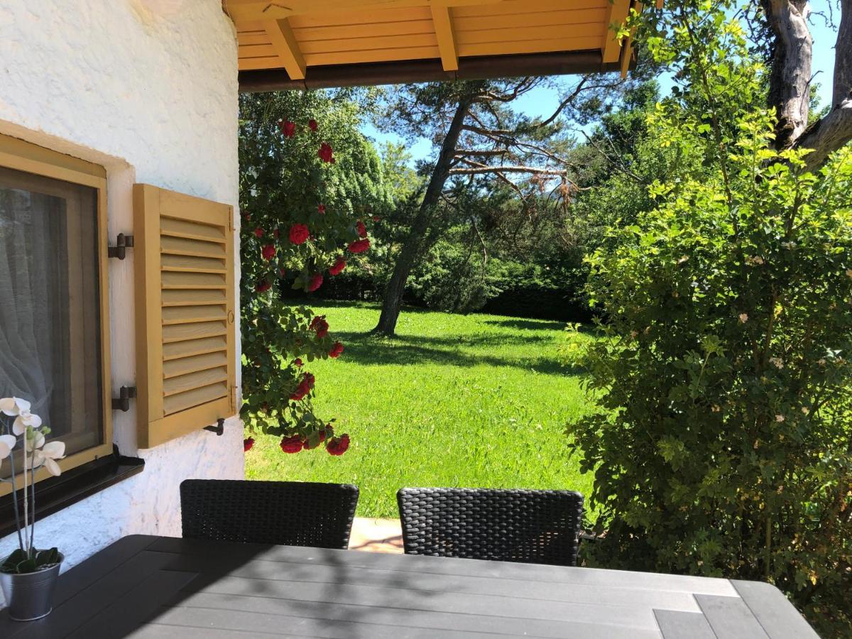 Ferienhaus Veronika Mit 2000Qm Garten Und Bergblick Unterammergau Dış mekan fotoğraf