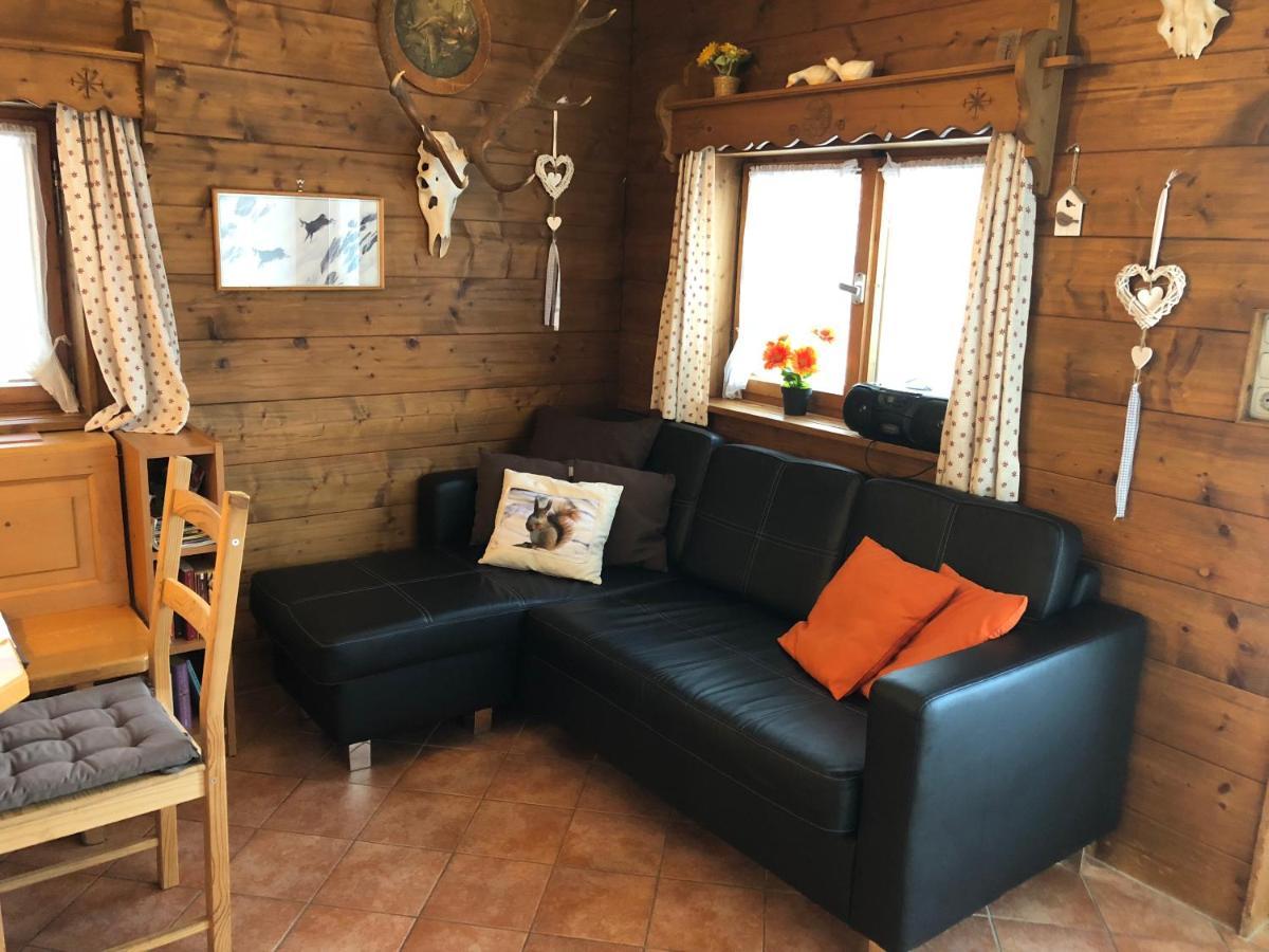 Ferienhaus Veronika Mit 2000Qm Garten Und Bergblick Unterammergau Dış mekan fotoğraf