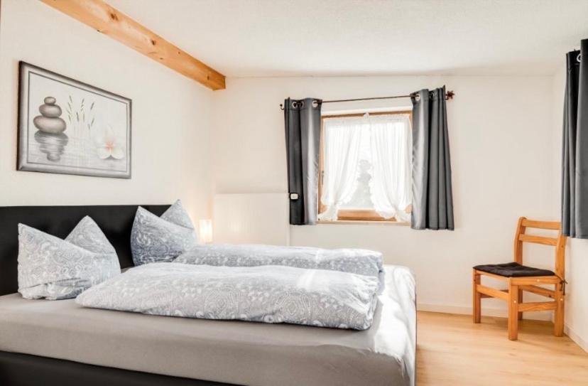 Ferienhaus Veronika Mit 2000Qm Garten Und Bergblick Unterammergau Dış mekan fotoğraf